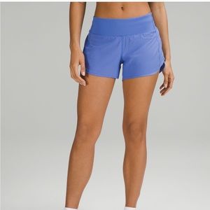 NEW W/O tags Lululemon Midrise 4 inch speed up shorts size 4
